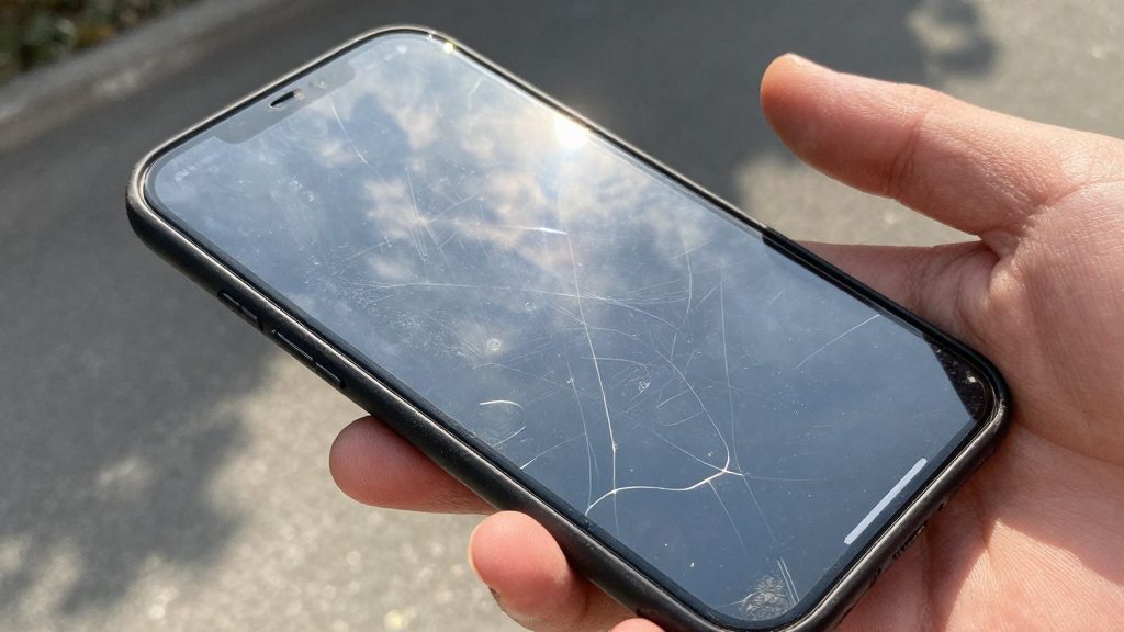 Reasons for rapid smartphone battery drain: What's the real cause?