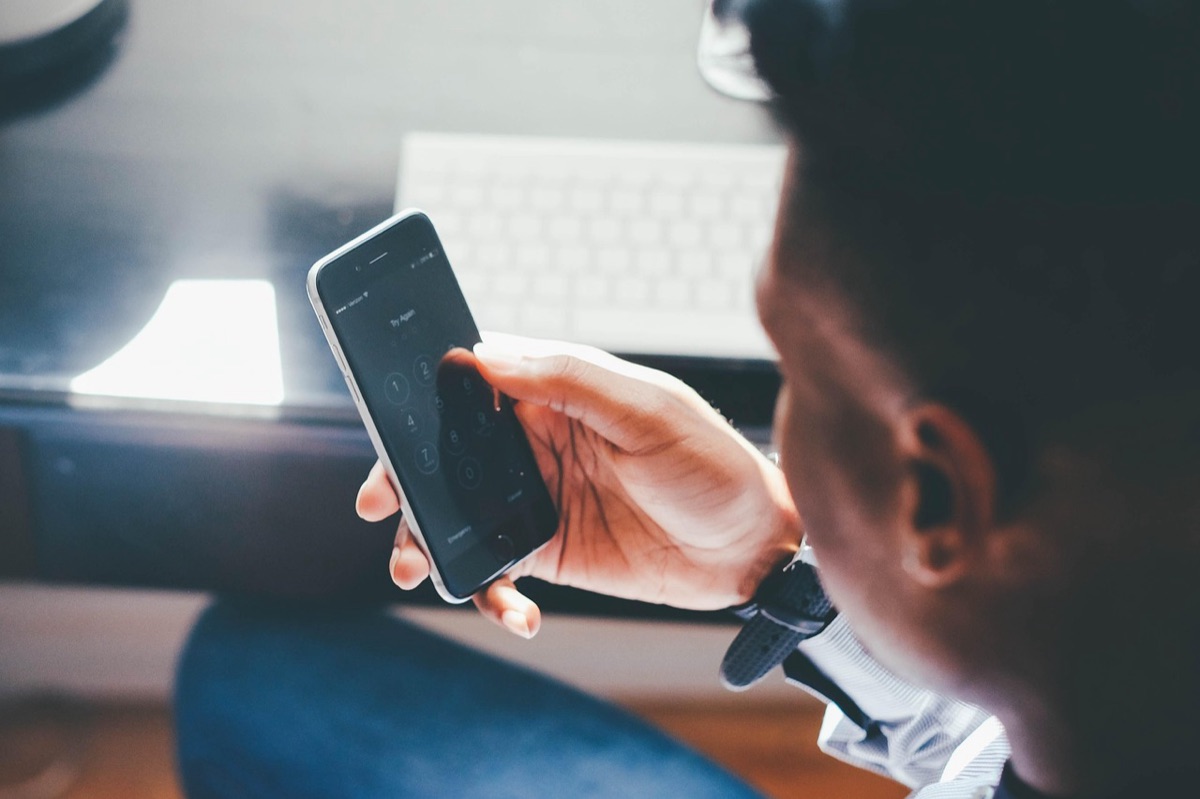 Nahaufnahme eines hochauflösenden Smartphone-Displays