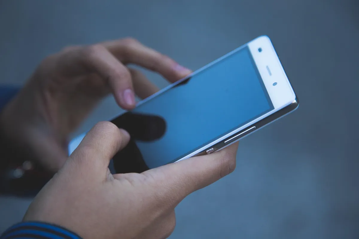 hands, phone, smartphone, electronics, mobile phone, technology, touchscreen, screen, using phone, communication, wireless, phone, phone, phone, phone, phone, s